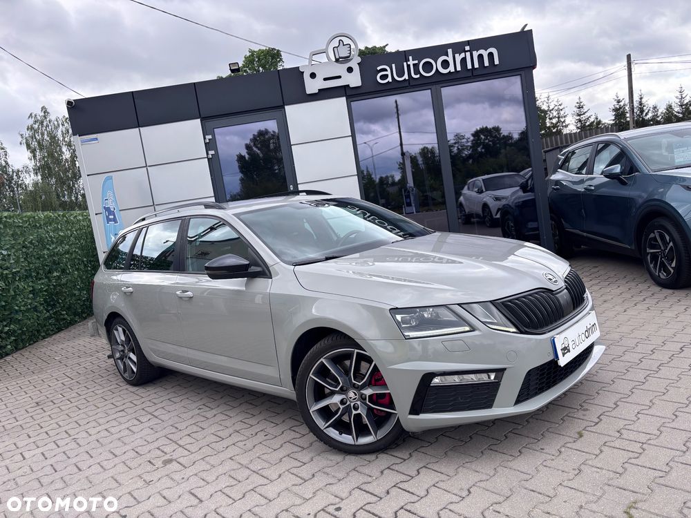 Skoda Octavia 2.0 TSI RS - 9