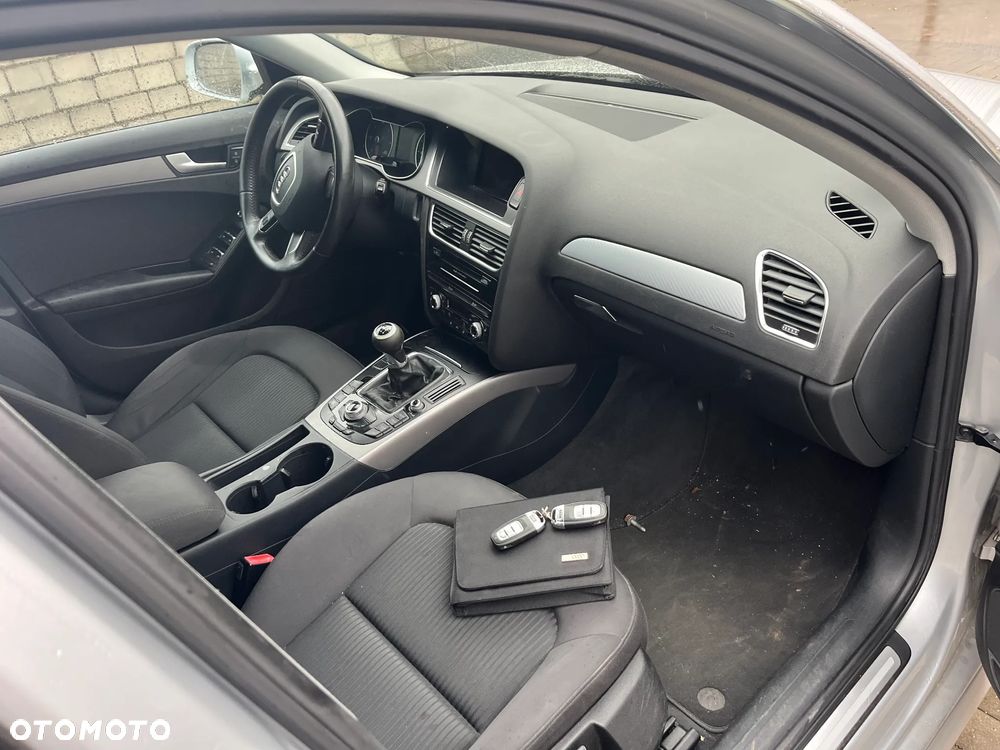 Audi A4 Avant - 12