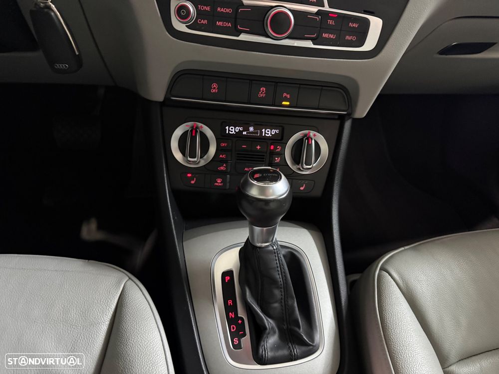 Audi Q3 2.0 TDI quattro S tronic - 27