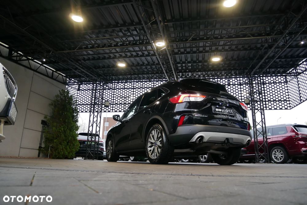 Ford Escape 2.0 EcoBoost AWD Titanium - 39