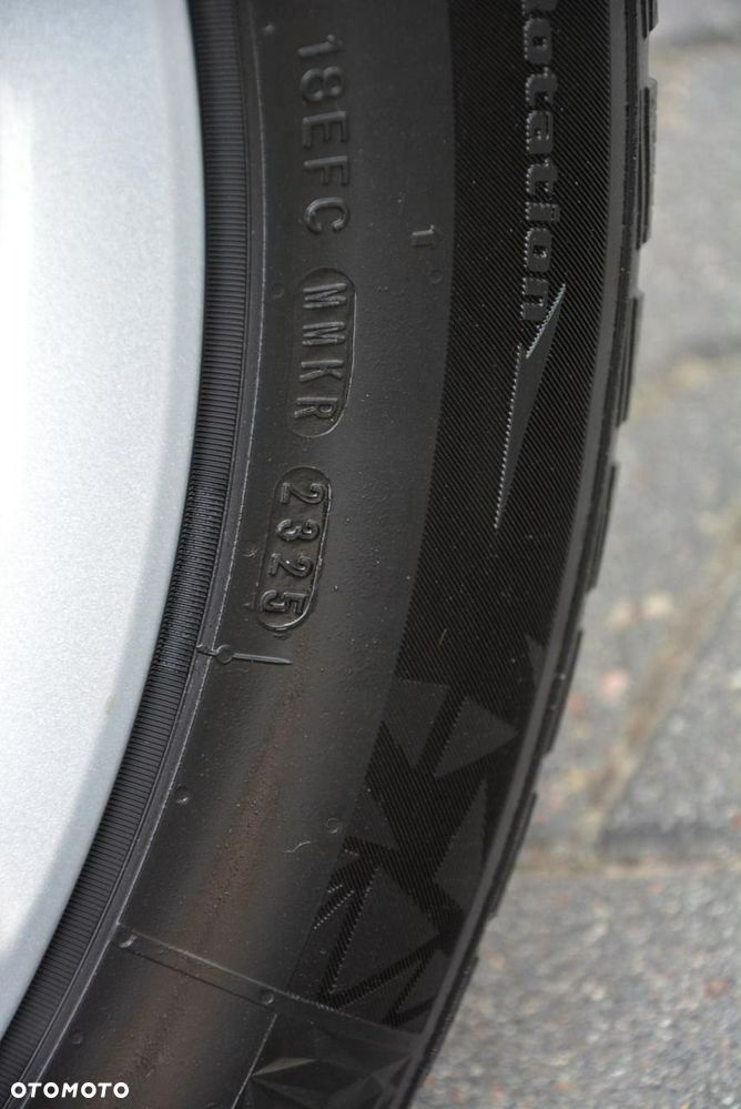 Ford Kuga 1.5 EcoBoost 2x4 Titanium - 38