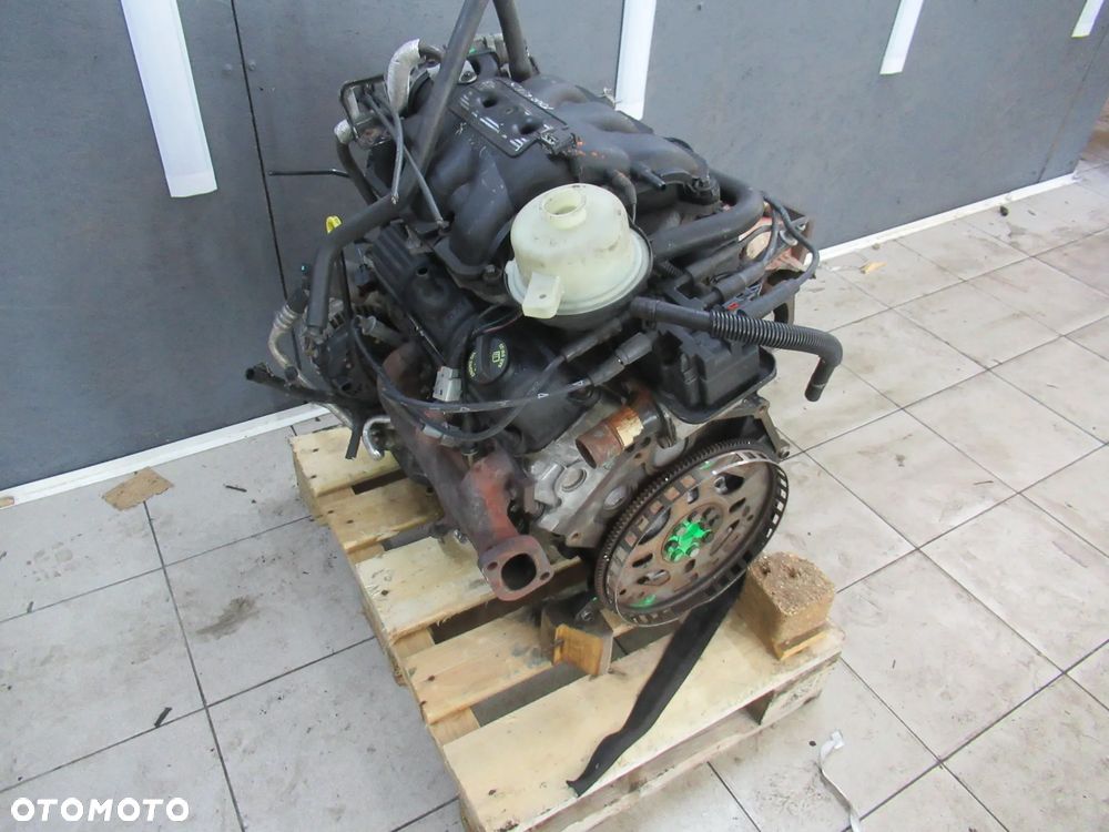Silnik kompletny 3.8 V6 Voyager Grand Caravan - 6