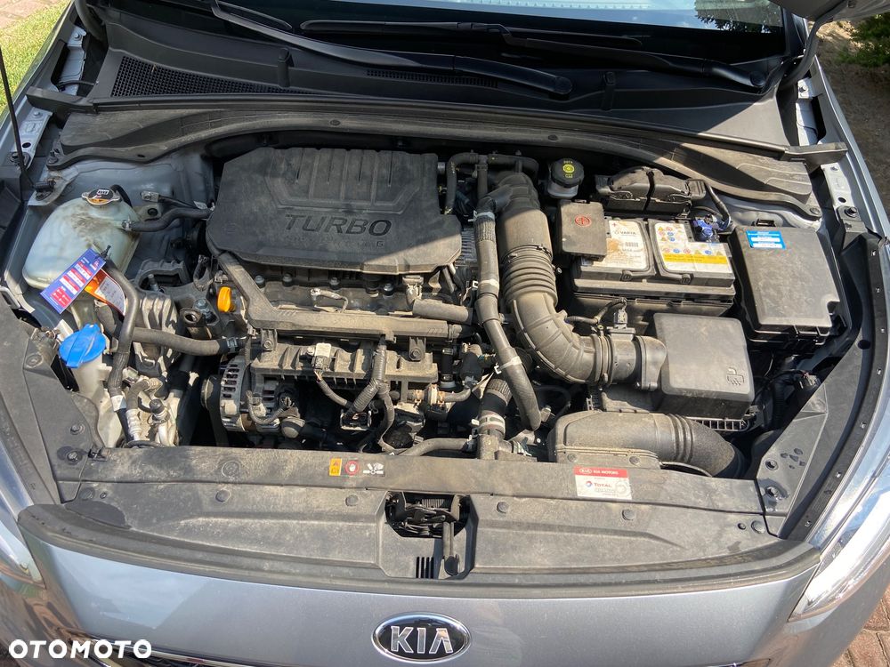 Kia Ceed 1.5 T-GDI DCT7 OPF Vision - 9