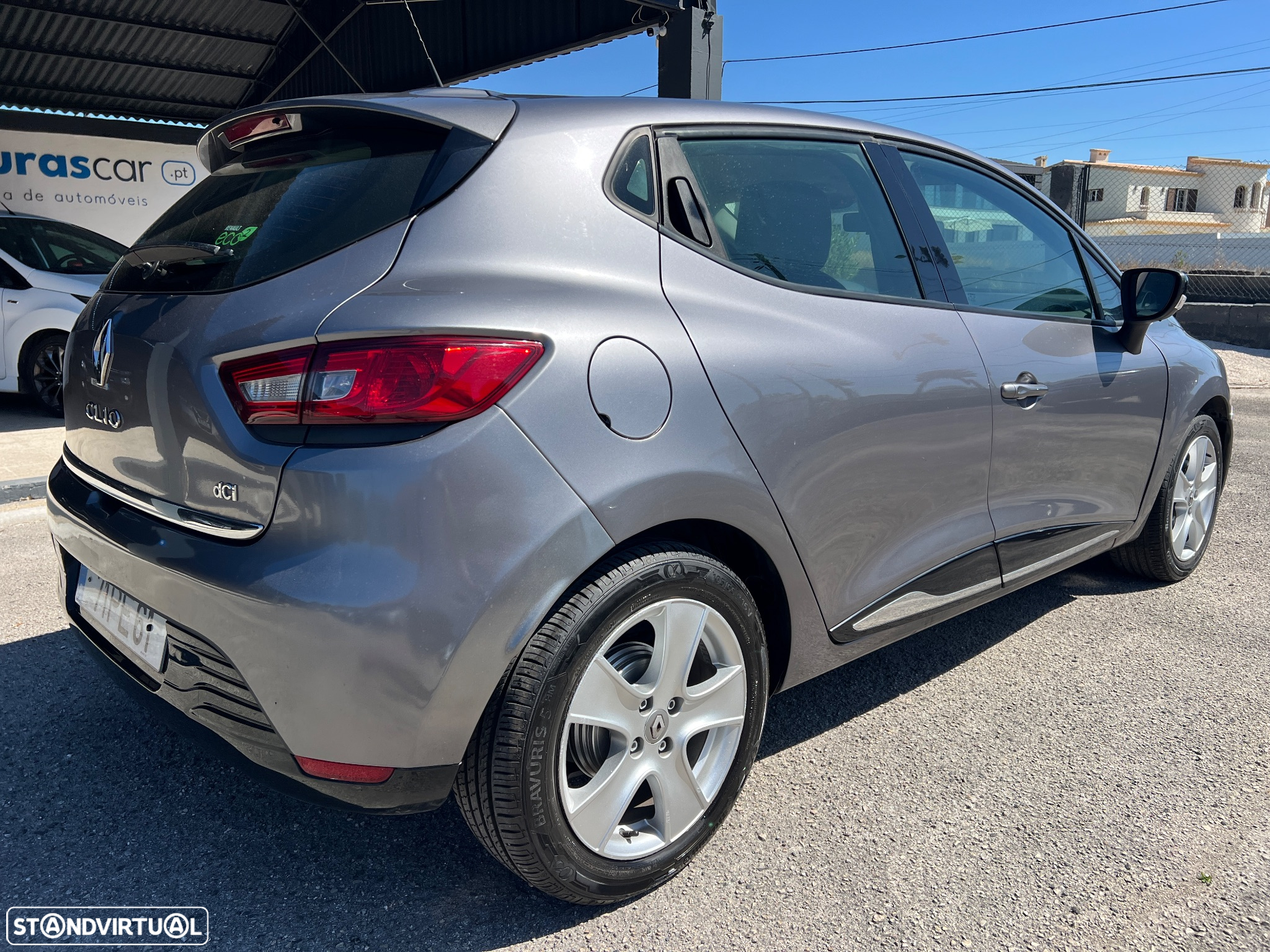 Renault Clio 1.5 dCi Dynamique S - 26