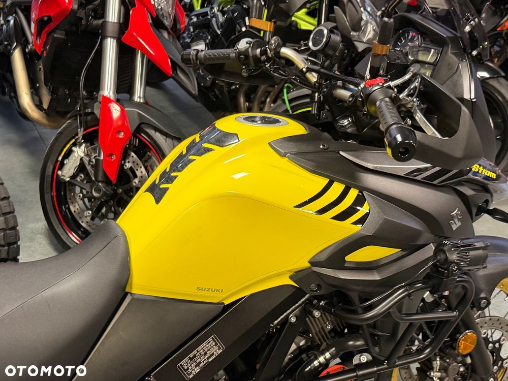 Suzuki V-STROM - 13