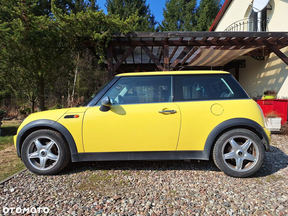 MINI ONE - 12