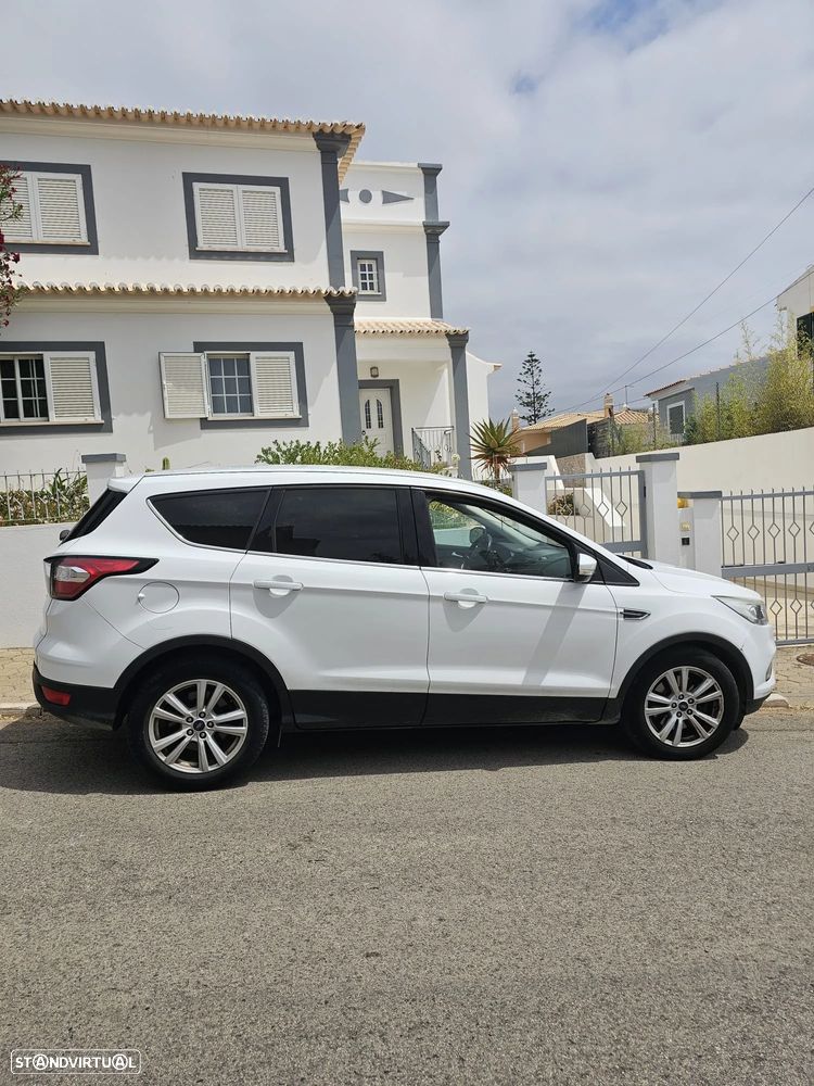 Ford Kuga 1.5 TDCi Business - 2