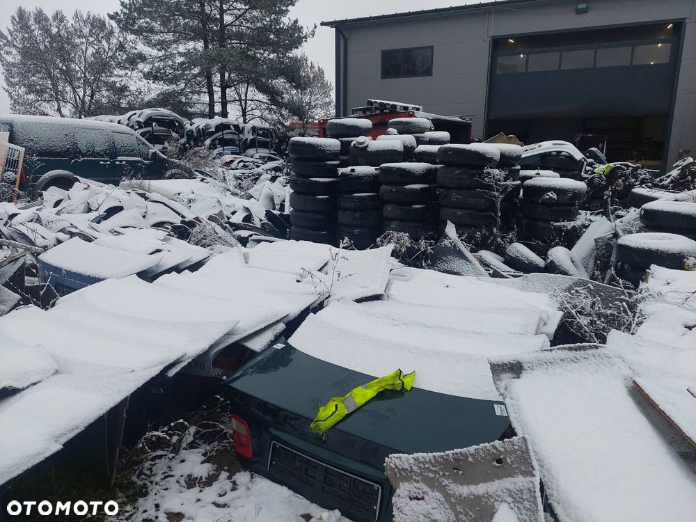 KOMPLETNY TYŁ KLAPA ZDERZAK LAMPY BMW E46 SEDAN 386/6 FARNGRUEN - 14