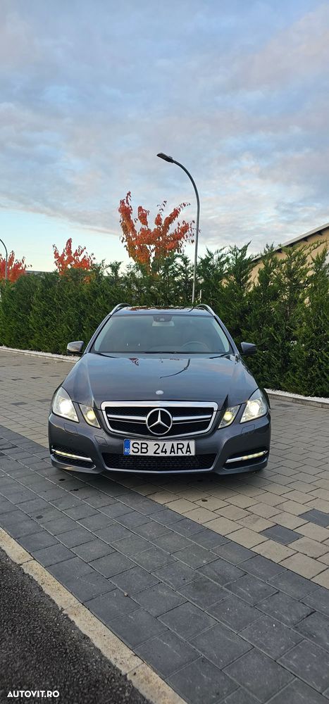 Mercedes-Benz E 220 T CDI 7G-TRONIC Avantgarde - 3