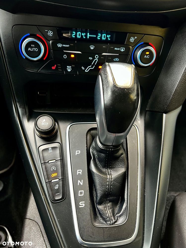 Ford Focus 2.0 TDCi ST-2 PowerShift - 28