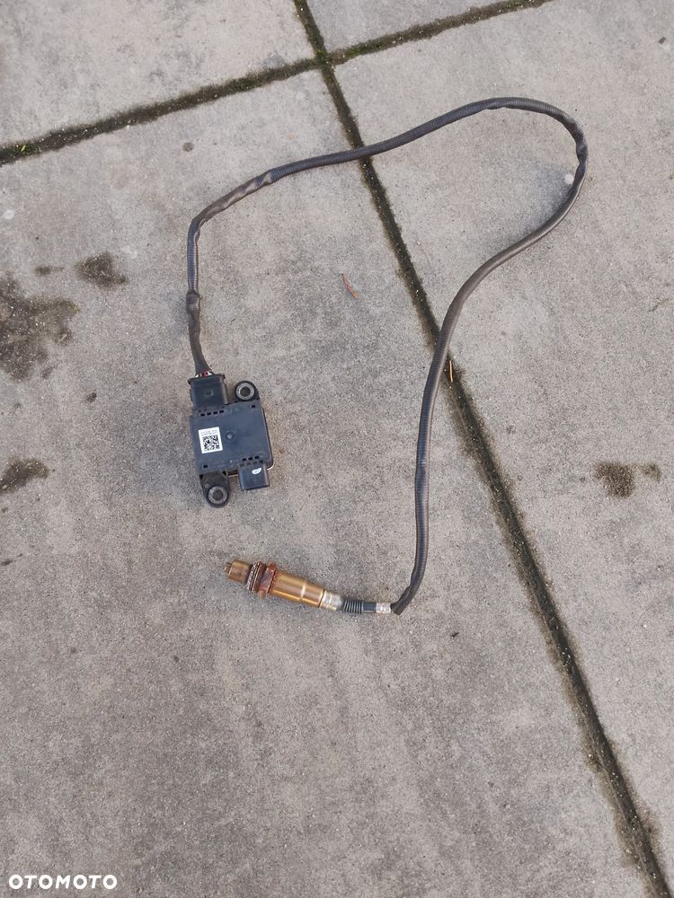 BMW 5 F10 7 F01 F02 NOX SONDA CZUJNIK MOCY 8582026 - 1