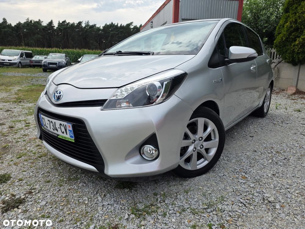 Toyota Yaris 1.5 VVT-i Lounge - 1