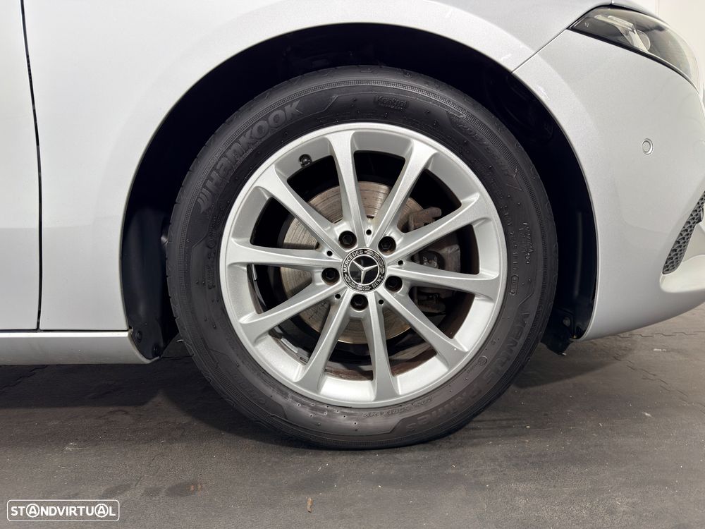 Mercedes-Benz A 180 d Progressive Aut. - 33