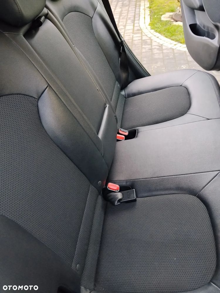 Hyundai ix35 1.7 CRDi 2WD Comfort - 14