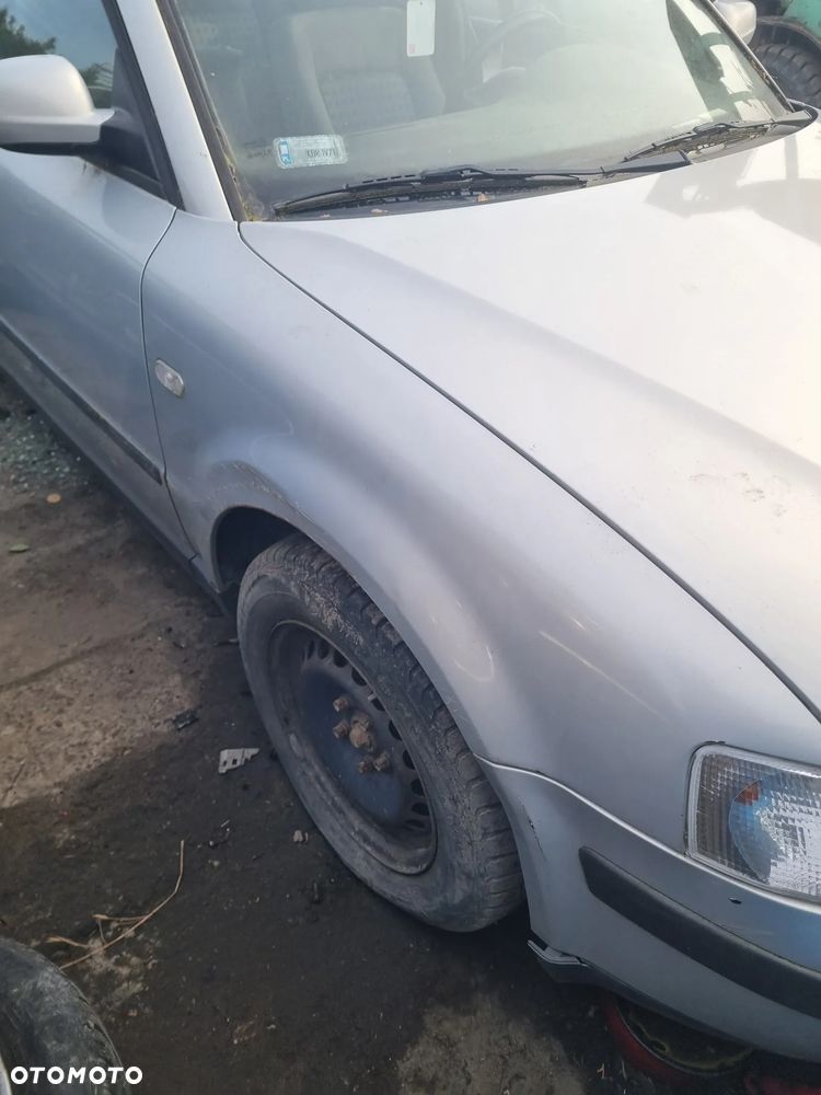 Vw passat b5 przedlift kombi LB7Z 1.9 tdi 115km ATJ skrzynia ELN na czesci - 5