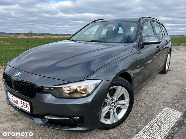 BMW Seria 3 320d DPF Touring Edition Sport