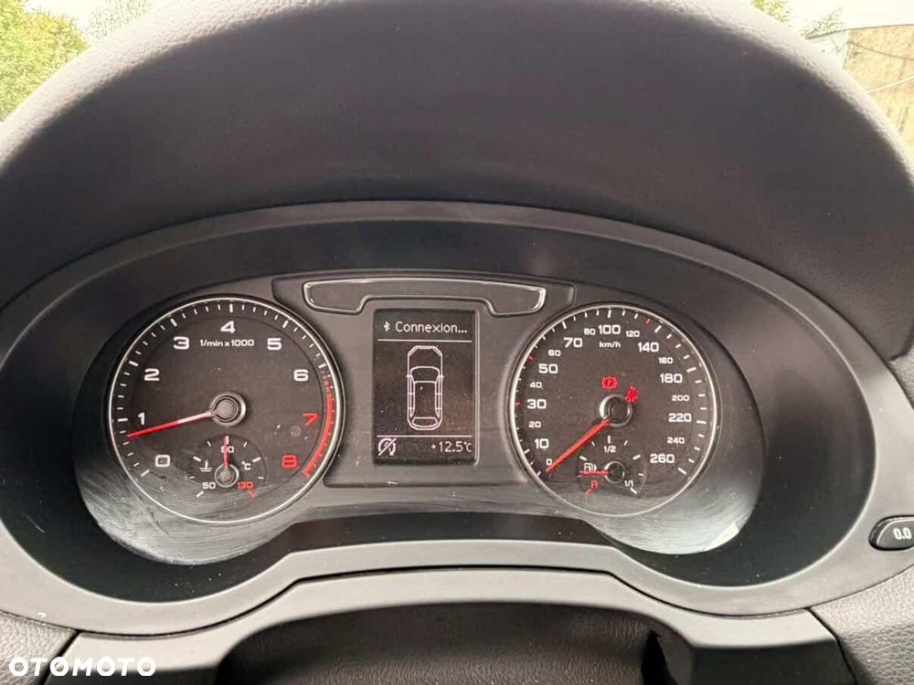 Audi Q3 1.4 TFSI - 9