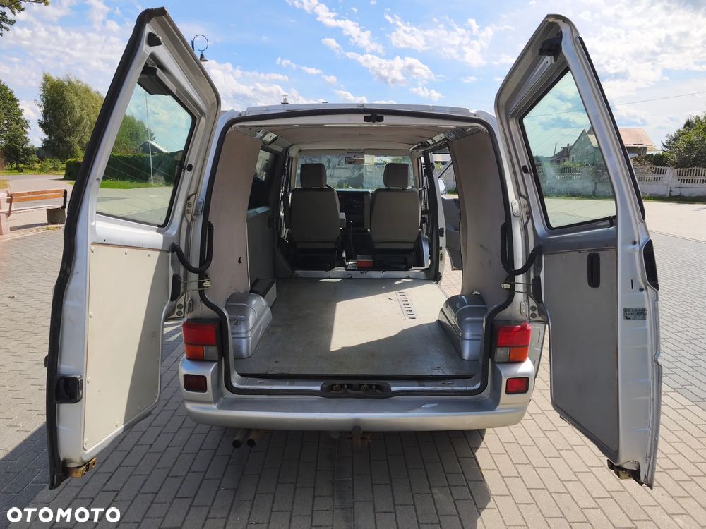 Volkswagen Transporter Mixt - 8