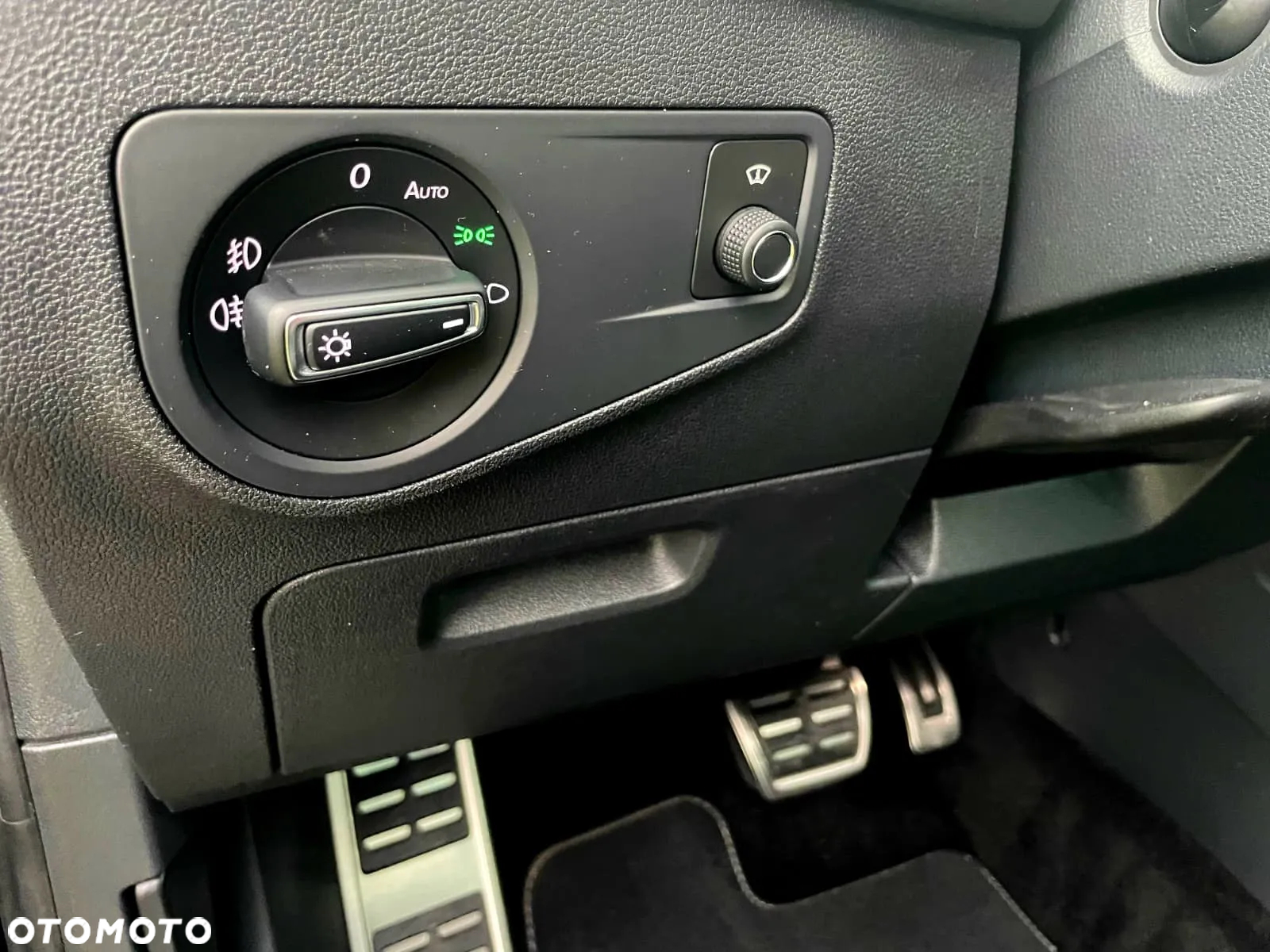 Volkswagen Tiguan - 12