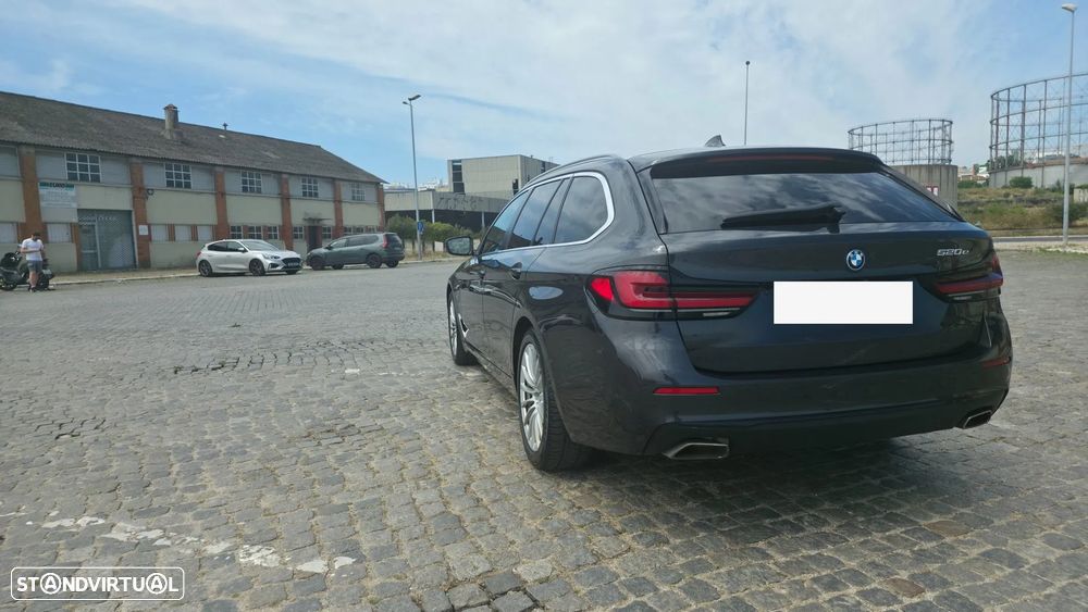 BMW 520 - 7