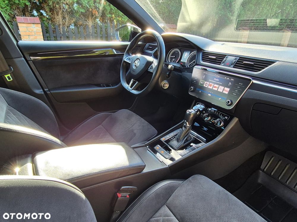 Skoda Superb 2.0 TDI 4x4 Sportline DSG - 12