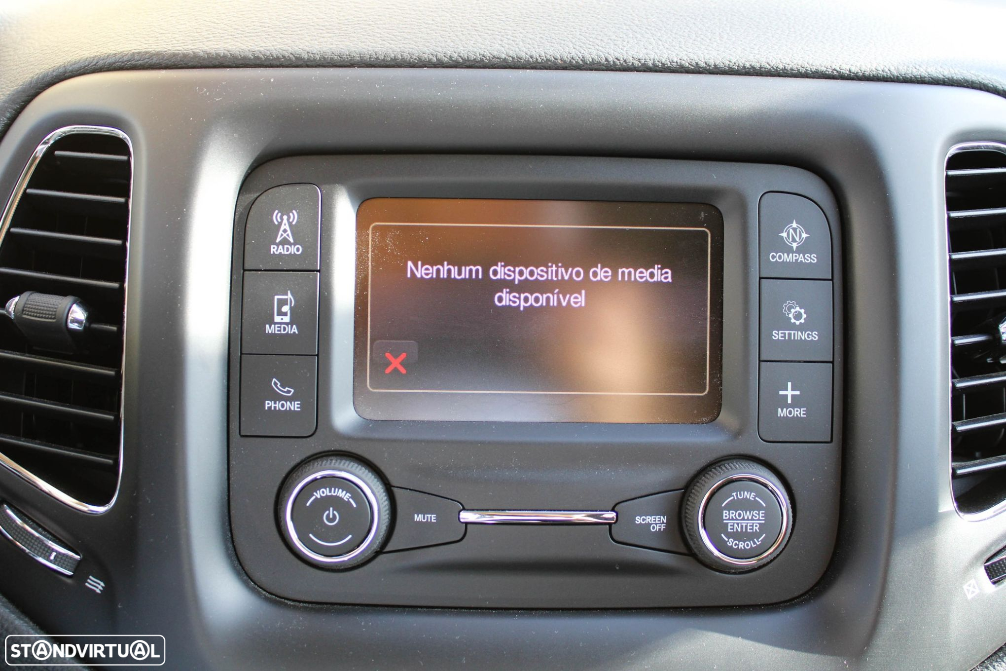 Jeep Compass 1.3 T Sport - 35