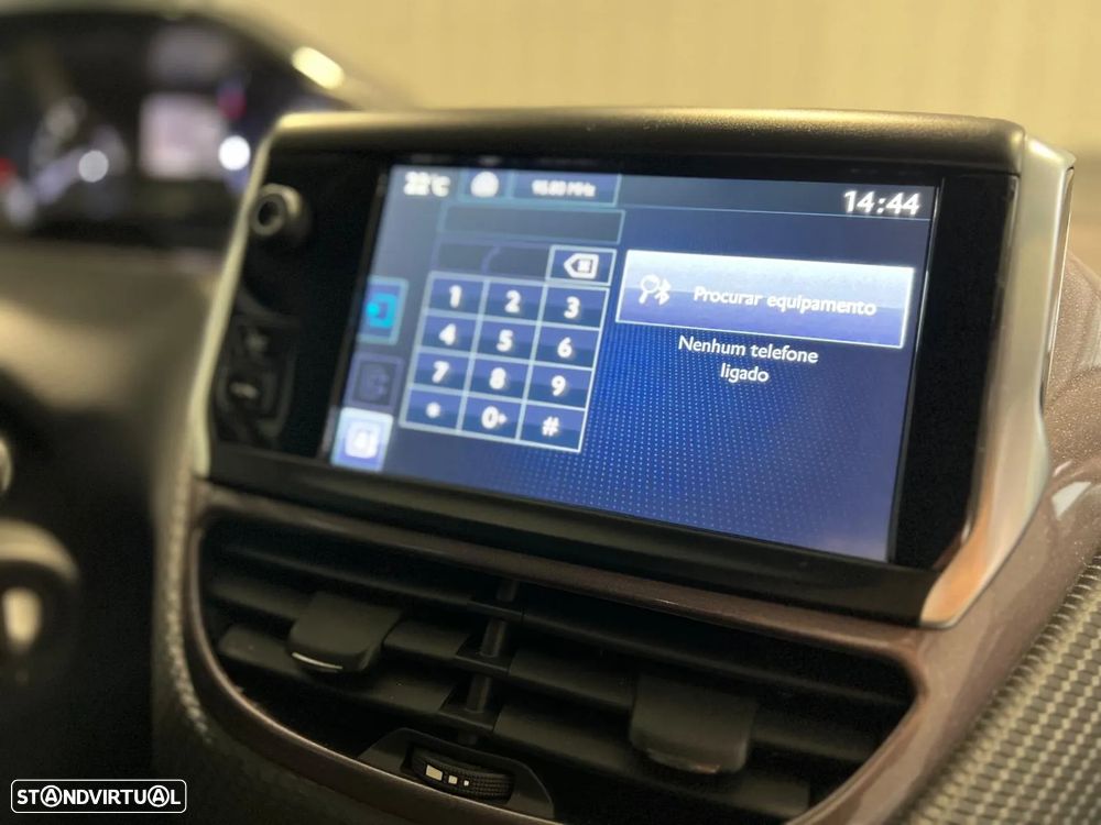 Peugeot 2008 1.4 HDi Active - 12