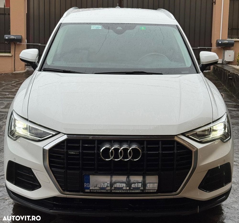Audi Q3 35 TDI quattro S tronic - 4