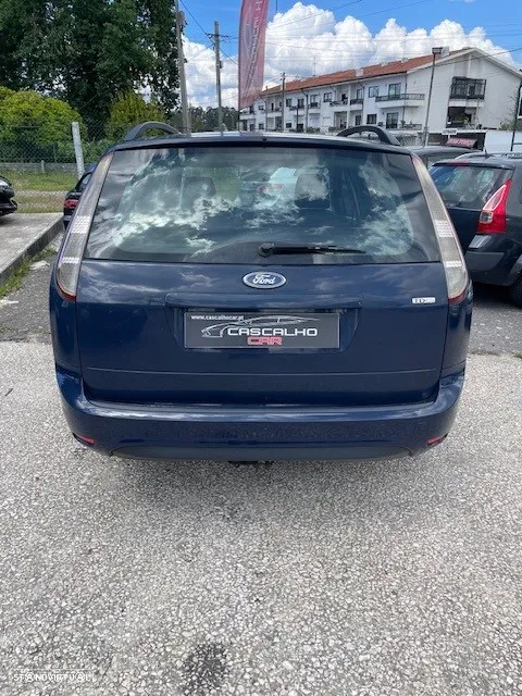 Ford Focus SW 1.6 TDCi Ambiente - 10