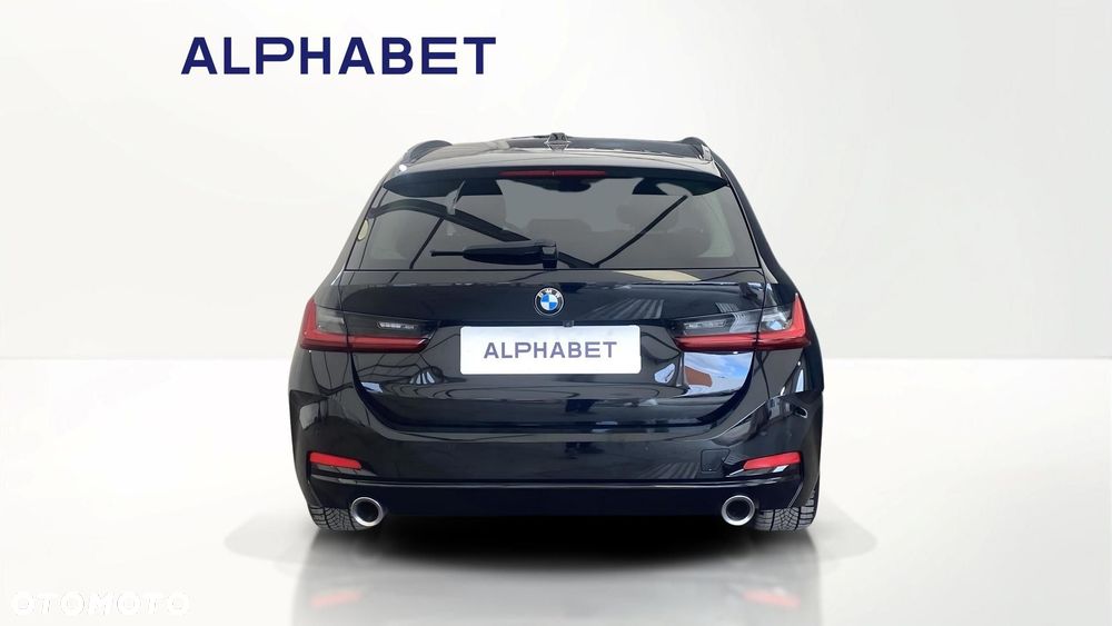 BMW Seria 3 320d xDrive mHEV - 4