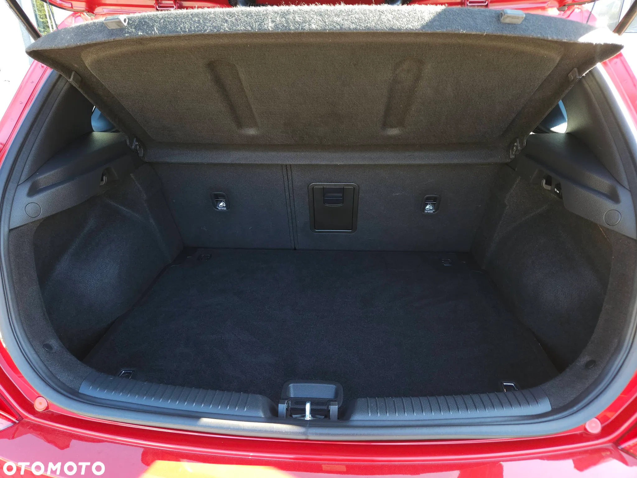 Hyundai i30 1.4 T-GDI GO Plus - 36