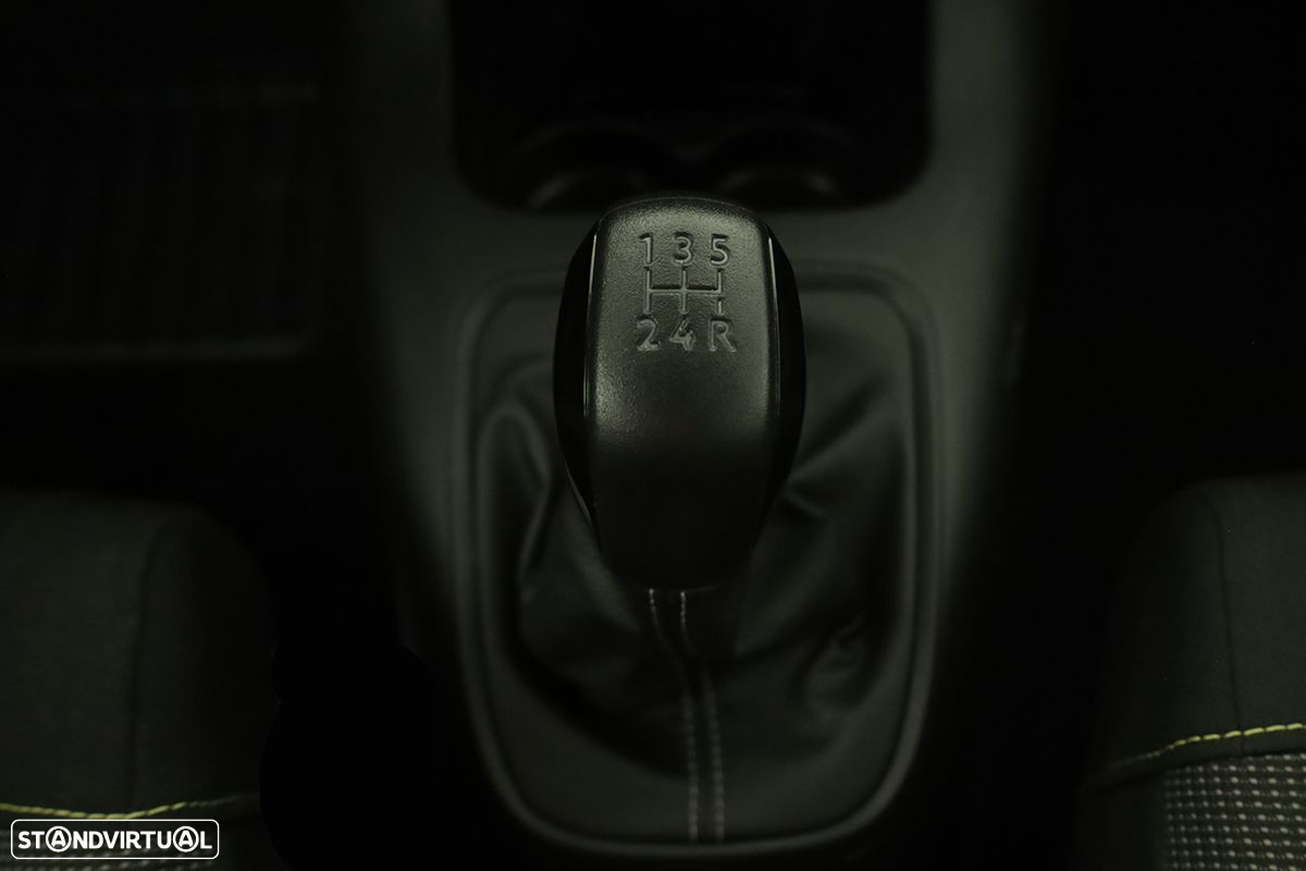 Citroën C3 1.2 PureTech Plus - 14
