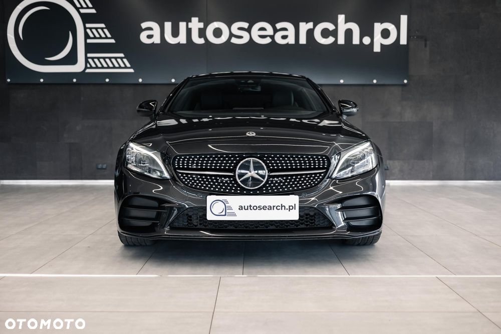 Mercedes-Benz Klasa C 300 9G-TRONIC - 3