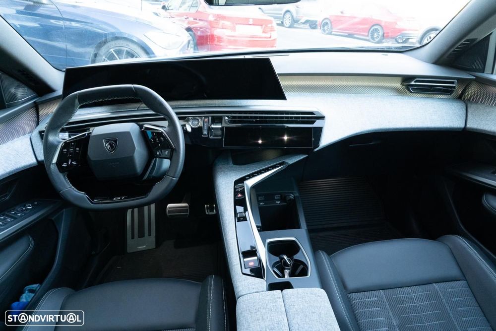 Peugeot 3008 1.2 Hybrid GT e-DCS6 - 4