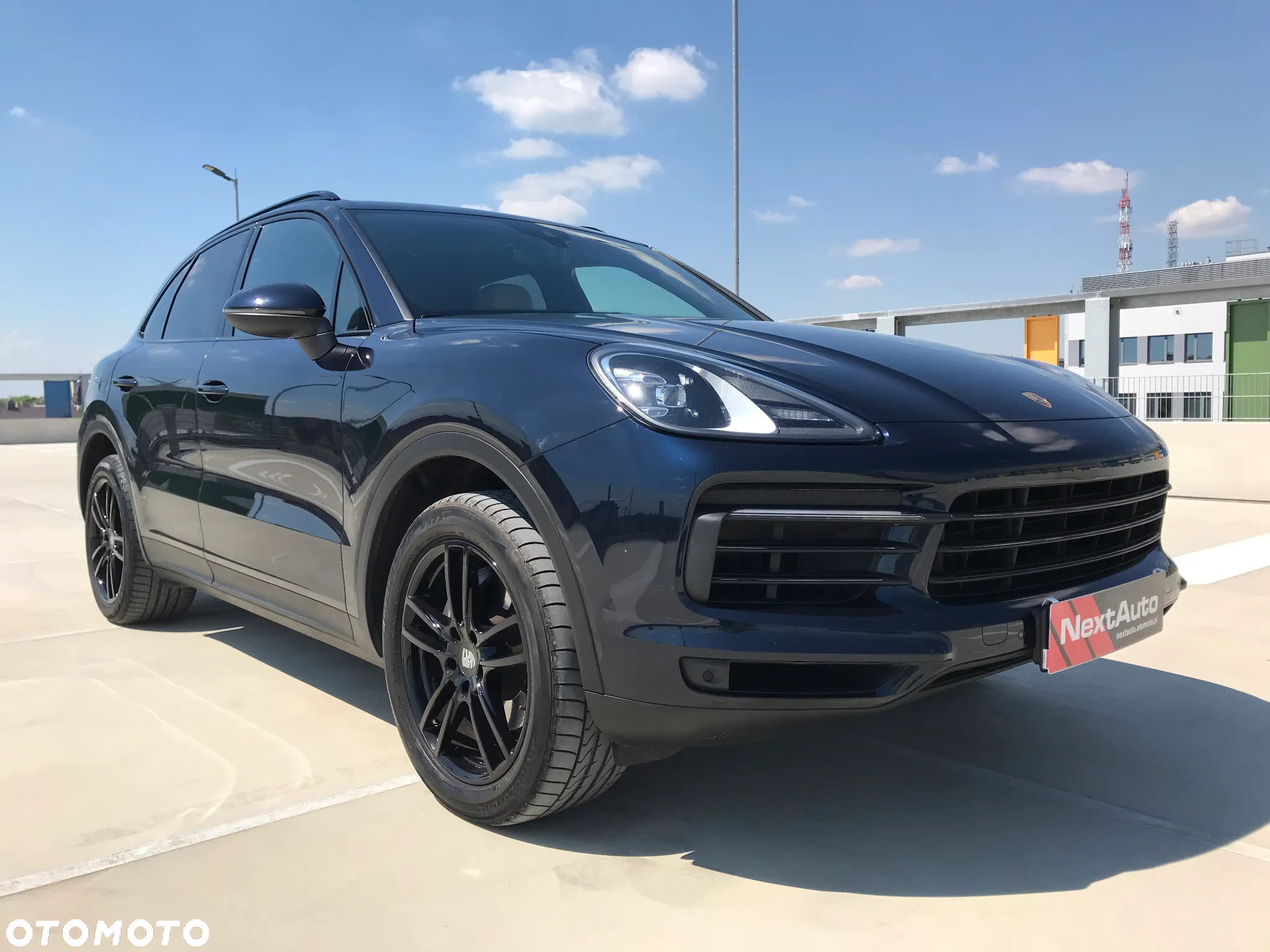 Porsche Cayenne - 4