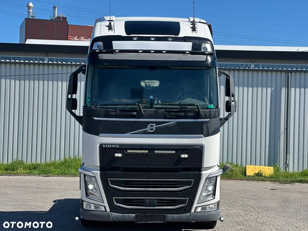 Volvo Volvo FH 500 / I-SAVE / ACC / KLIMA POSTOJOWA / NAVIGACJA - 2