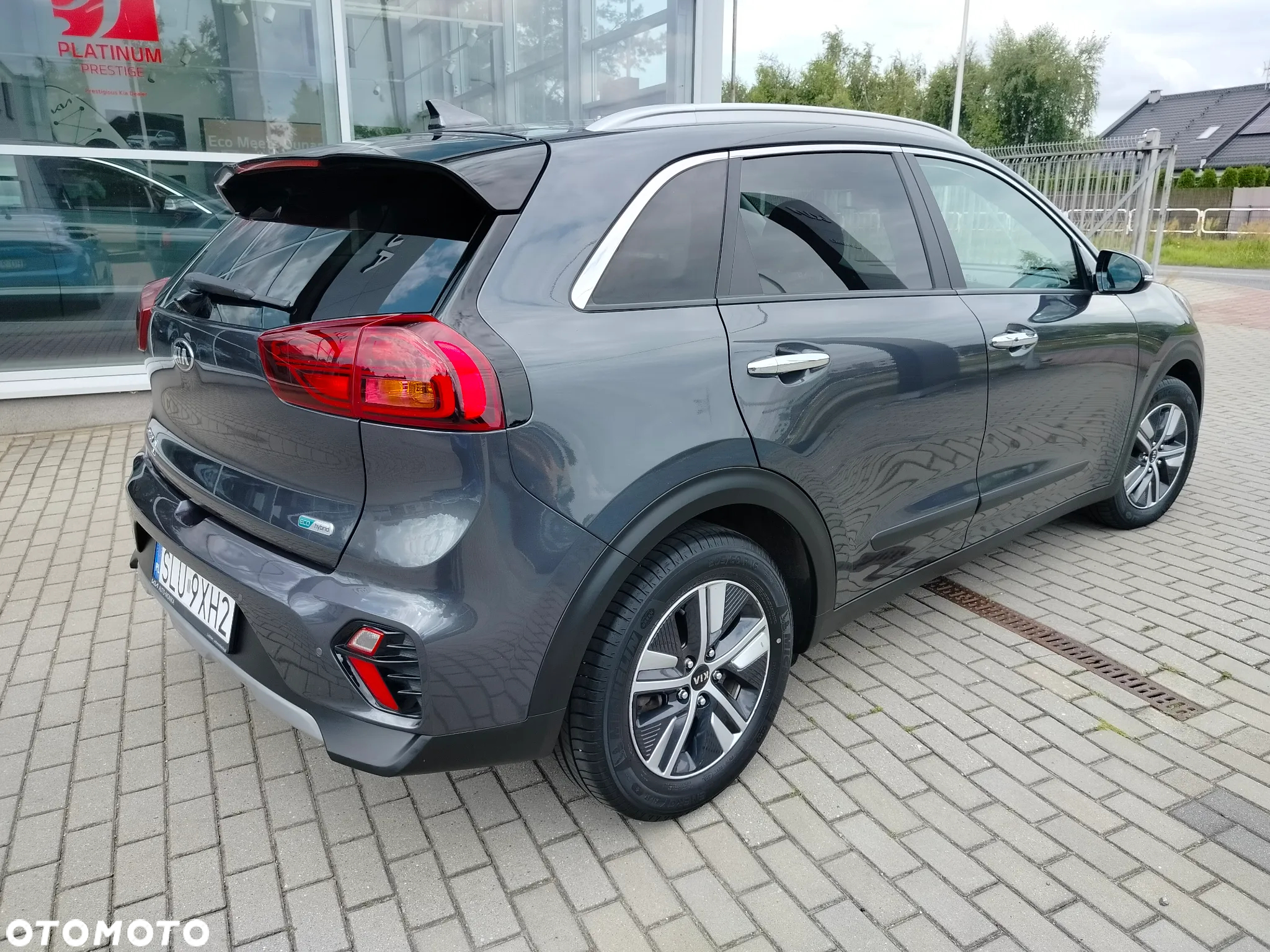 Kia Niro 1.6 GDI Hybrid L Business Line - 7