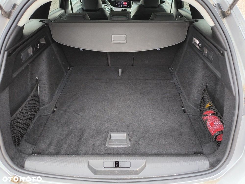 Peugeot 308 SW 1.2 PureTech GPF Allure S&S EAT8 - 6