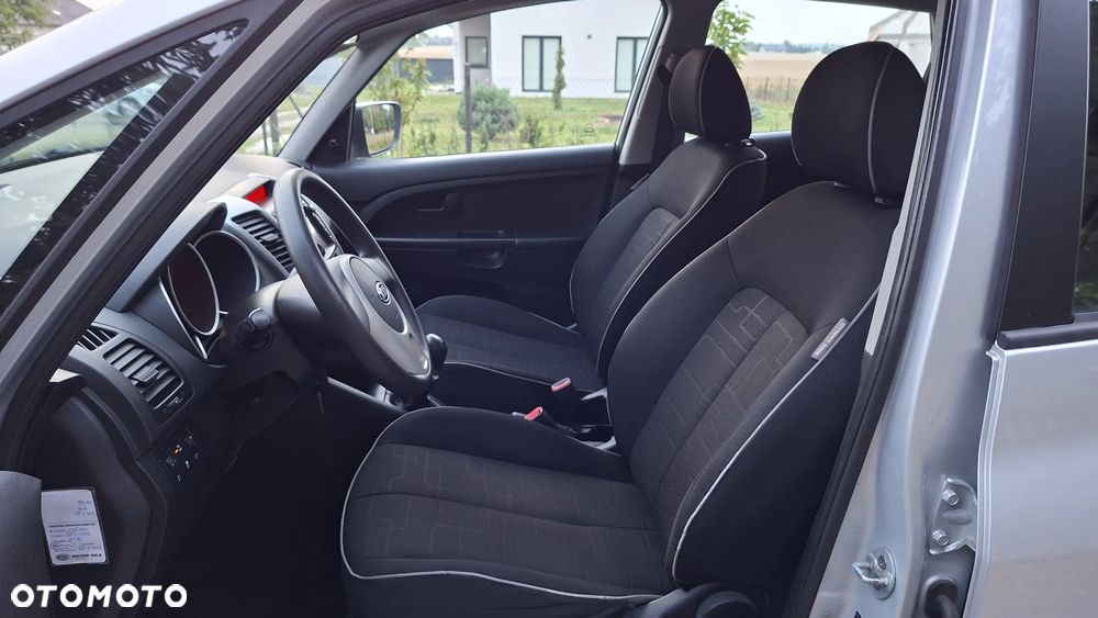 Kia Venga 1.4 CVVT ISG Vision - 11