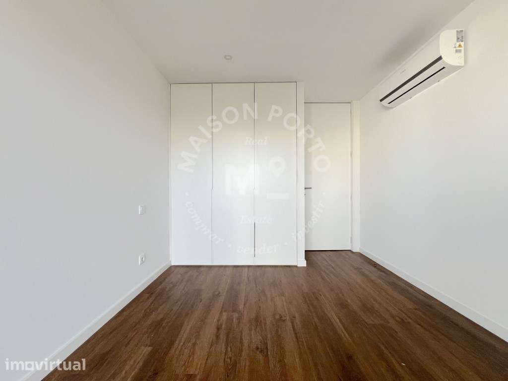 Apartamento T2 com Suite e Lugar de Estacionamento em Águas Santas,... - Grande imagem: 5/22