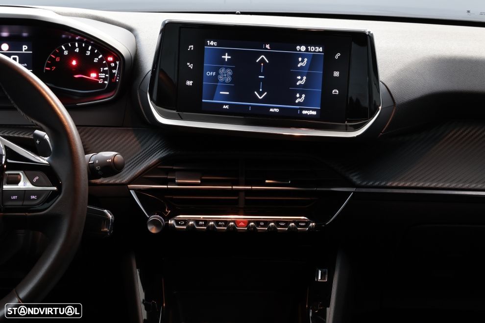 Peugeot 2008 1.5 BlueHDi Active Pack EAT8 - 18