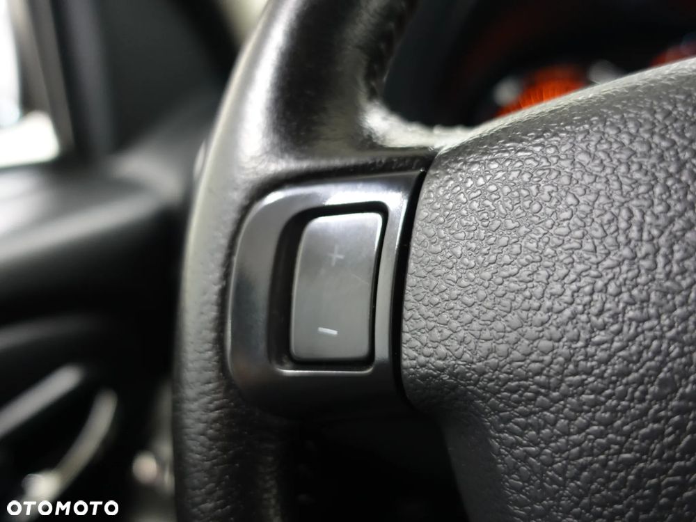 Dacia Duster SCe 115 4x2 Laureate - 35