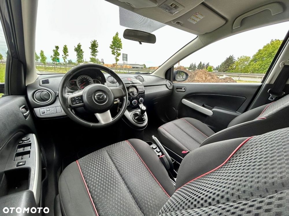 Mazda 2 - 36
