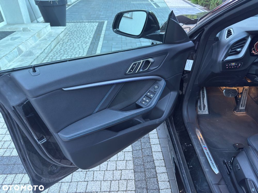 BMW Seria 2 218i M Sport - 10
