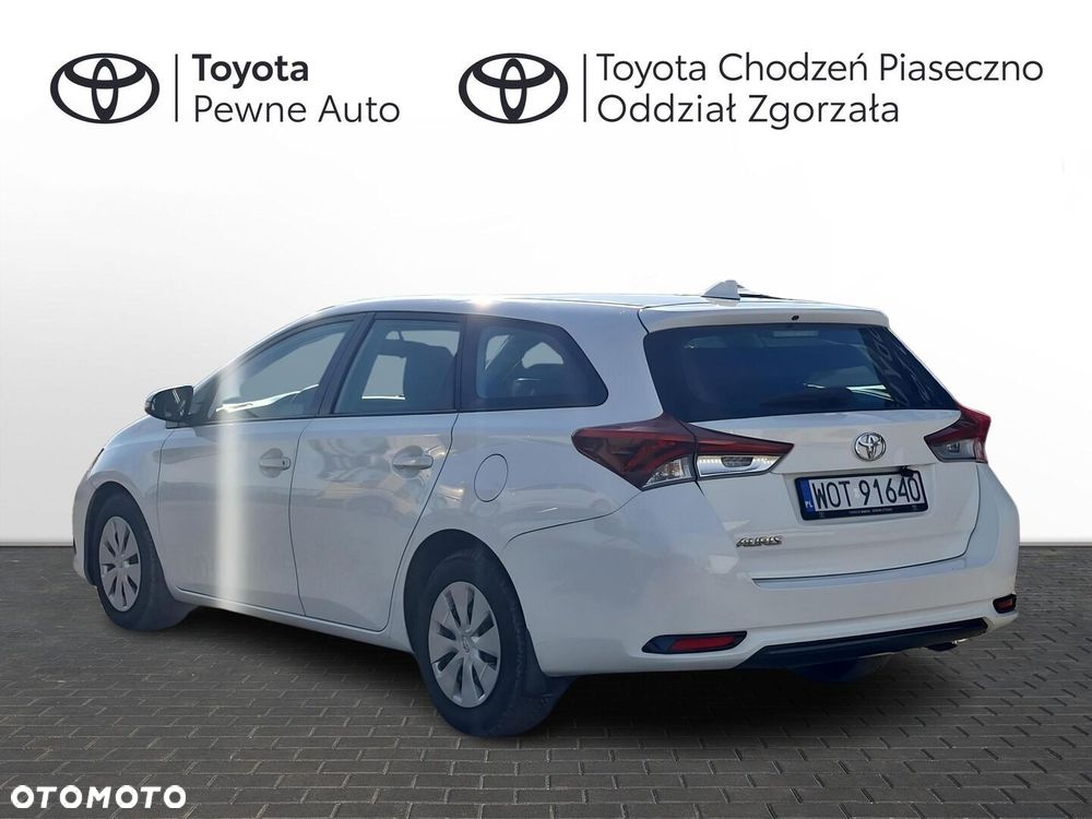 Toyota Auris 1.4 D-4D Active - 4