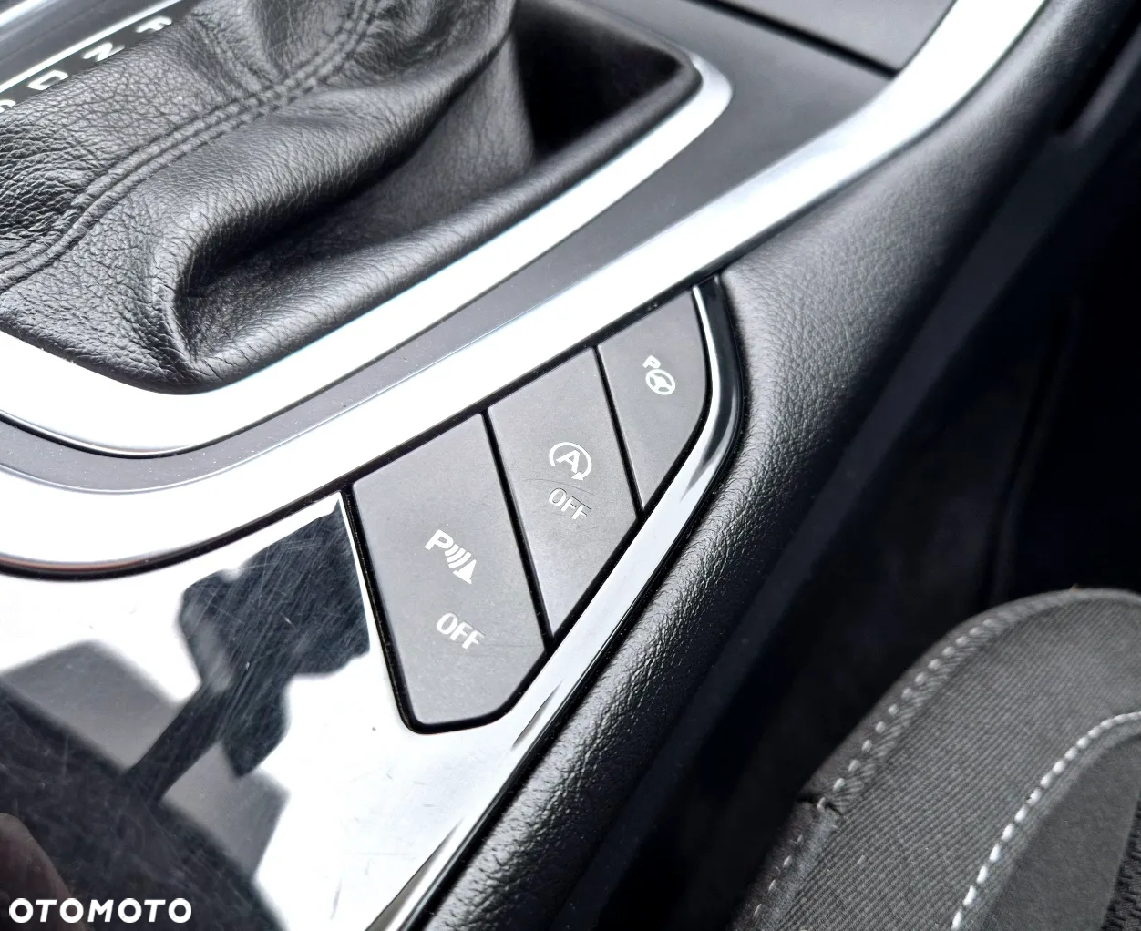 Ford S-Max 2.0 EcoBoost Titanium - 15