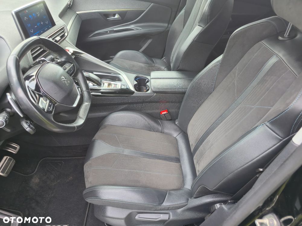 Peugeot 3008 PureTech 130 Stop & Start GPF EAT8 Crossway - 16