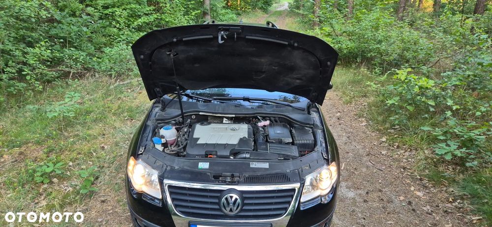 Volkswagen Passat 2.0 Blue TDI SCR Comfortline - 10