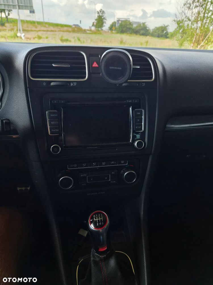 Volkswagen Golf 2.0 GTI - 8