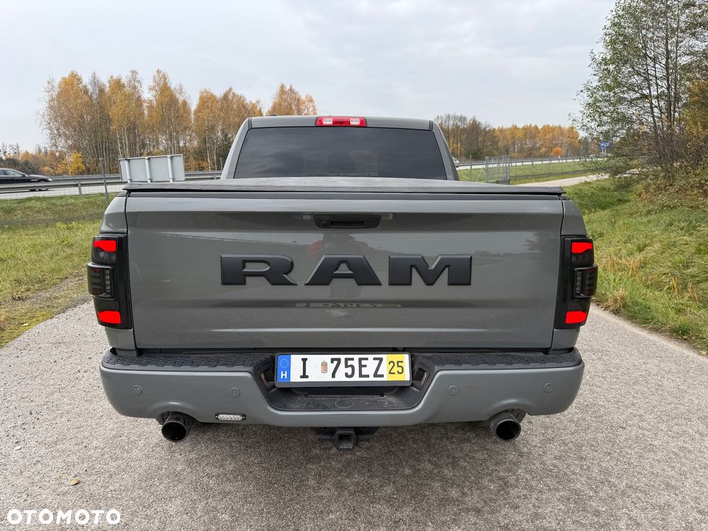 Dodge RAM 1500 5.7 4x4 - 3